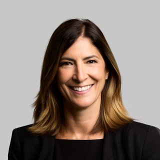 Lotte Bakker, Casino-redacteur